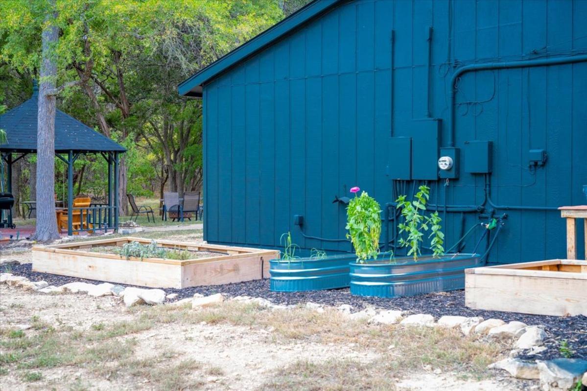 Relaxing Alpaca Ranch Mins From Downtown Wimberleyヴィラ エクステリア 写真